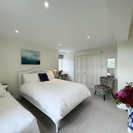 The Mount Somerton Retreat - Nr Bruton, Glastonbury, The Spectacular Wells Cathedral, Millfield School, Leonardo Helicopters, Yeovilton Extérieur photo